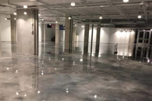 Metallic epoxy flooring is ideal for a wide variety of commercial, industrial, and residential applications.