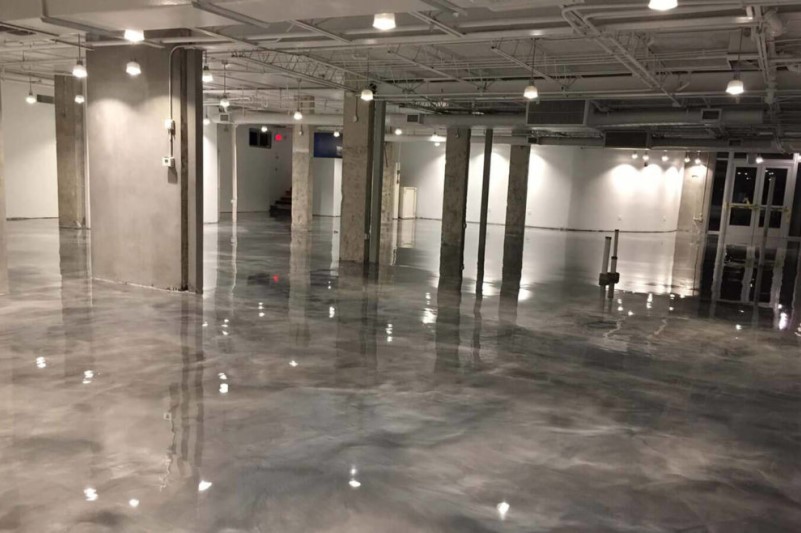 Metallic epoxy flooring is ideal for a wide variety of commercial, industrial, and residential applications.
