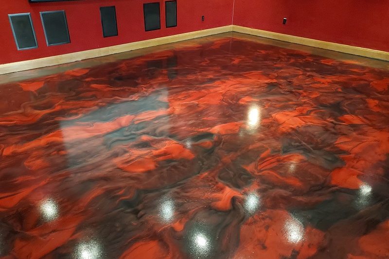 Metallic epoxy flooring offers several advantages when you need aesthetically pleasing flooring that lasts for either a home or commercial space.